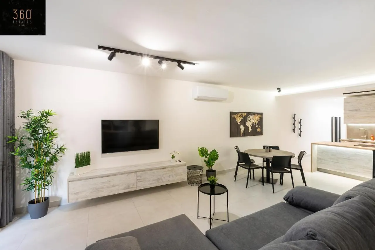 Apartment Beautiful, Cozy Apt Just Off The Promenade & Wifi By 360 Estates Sliema