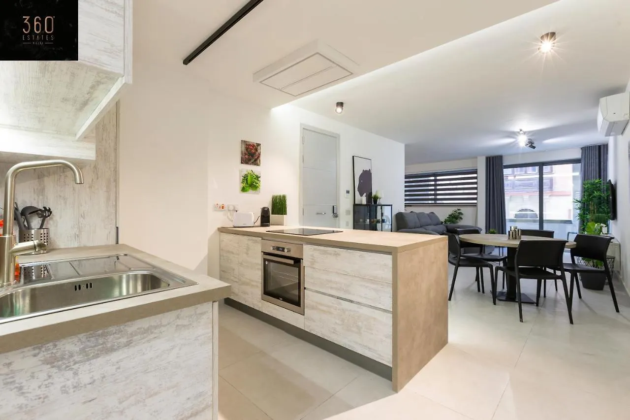 Apartment Beautiful, Cozy Apt Just Off The Promenade & Wifi By 360 Estates Sliema