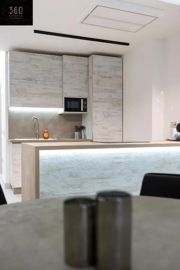 Apartment Beautiful, Cozy Apt Just Off The Promenade & Wifi By 360 Estates Sliema Malta