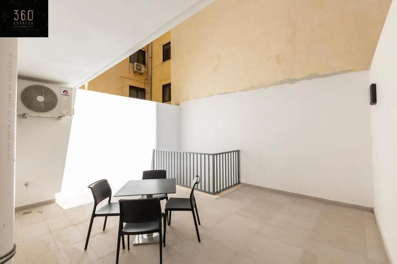 Beautiful, Cozy Apt Just Off The Promenade & Wifi By 360 Estates Sliema Apartment