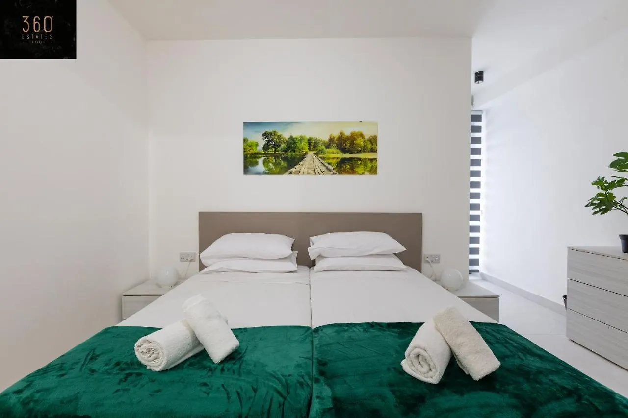 Beautiful, Cozy Apt Just Off The Promenade & Wifi By 360 Estates Sliema